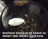 Foto langkah ke 4 dari resep Kue bolu coklat super lembut.