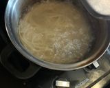 Foto langkah ke 1 dari resep Pasta aglio olio mudah.