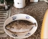 Hình bước làm 1 của món Cá dìa nướng muối