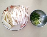 蠔油炒杏鮑菇豆乾的食譜步驟1照片
