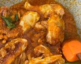 Foto langkah ke 4 dari resep Ayam semur kecap pedas.