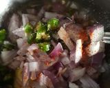 A picture of step 2 of Omelette.