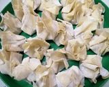 Gambar langkah 3 resipi 🇨🇳 Wantan Goreng.