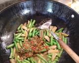 Foto langkah ke 3 dari resep Oseng Jengkol dan Buncis.