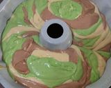 Foto langkah ke 6 dari resep Marmer Cake Cokelat Pandan.