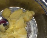 Foto langkah ke 1 dari resep Stik Kentang Keju.