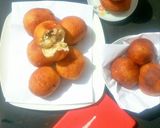 A picture of step 9 of Stuffed doughnuts.