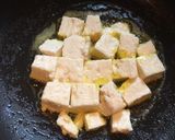 A picture of step 3 of Creamy Matar Paneer.
