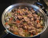 Foto del paso 2 de la receta: Mollejas de pollo guisadas