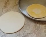A picture of step 7 of Chicken stuffed cheese burger.