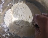 Foto langkah ke 2 dari resep Kluay Tod / Pisang Goreng wijen Thailand.