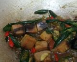 Foto langkah ke 1 dari resep Ikan asin cabe hijau.