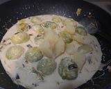Foto del paso 4 de la receta: Curry de coles de bruselas, patata y puerros