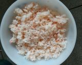 Hình bước làm 2 của món Chà bông tôm - bé ăn dặm