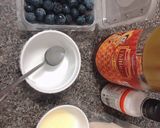Hình bước làm 1 của món Blueberry cup muffin