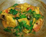 Foto langkah ke 4 dari resep Ayam rica pedas kemangi.