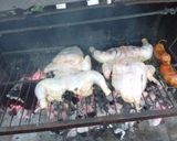 Foto del paso 3 de la receta: Asado a la parrilla de pollo inyectado con limón y jugó de chimichurri