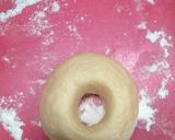 Foto langkah ke 2 dari resep Donat kentang lembut+caramel.