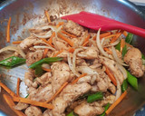 Foto langkah ke 3 dari resep Spicy Sesame Chicken.