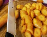 Petrezselymes karalábékrémleves, sült csípős répával recept fázis 11 fotója