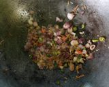 Foto langkah ke 7 dari resep Tumis Bawang Teri.