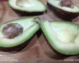 Foto del paso 1 de la receta: Merienda de aguacate, atún, huevos y.....🎉🎉🎉🎉