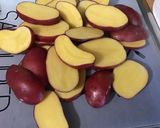 Une image de l'étape 2 de Pommes de terre roses grillées aux épices espagnoles.