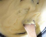 A picture of step 2 of Special cake.