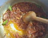 A picture of step 2 of Mintango chutney chicken biryani.