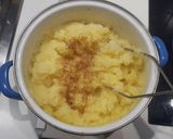 Szalonnás, lecsós karajszeletek, köményes krumplipürével recept fázis 11 fotója