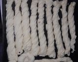 Foto del paso 6 de la receta: Palito Trenzado azúcarado/ Churrinches