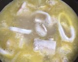 Foto del paso 1 de la receta Fideuá con pescado y guisantes