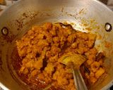 A picture of step 6 of Pumpkin and soyabean fry.