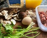 A picture of step 1 of Eatclean / Oatmeal Porridge with Ground Pork, Mushrooms & Soft-Boiled Egg.