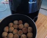 Foto del passaggio 4 della ricetta Polpette di tonno