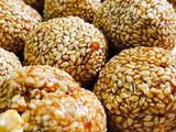 Jaggery n till ladoo