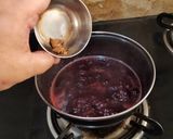 A picture of step 6 of Karonda Jam.