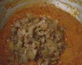 A picture of step 4 of Shahi lauki.