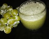 A picture of step 3 of Green grapes juice.
