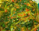 Foto langkah ke 2 dari resep Tumis kangkung terasi.