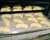 Foto langkah ke 6 dari resep Resep Roti Dasar Tanpa Ulen Tanpa Mikser.