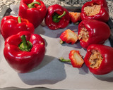 Foto del paso 7 de la receta: Pimientos rellenos de arroz al horno
