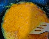 Foto langkah ke 3 dari resep Tongseng Telur Dadar.