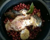 Foto del paso 2 de la receta: Chorizos españoles bañados en mar de frijol cargamanto rojo