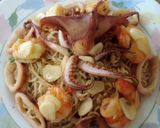 Φωτογραφία βήματος 6 της συνταγής Noodles με θράψαλο και γαρίδες