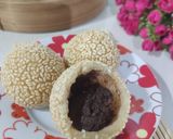 Foto langkah ke 5 dari resep Red Bean Sesame Balls.