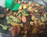 Foto del paso 2 de la receta: Arroz con verduras estilo oriental en 15 minutos