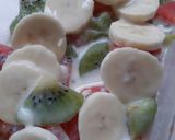 Foto langkah ke 1 dari resep Buah Siram Yoghurt.