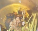 快速方便的剝皮辣椒雞湯的食譜步驟3照片