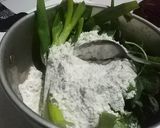 Foto langkah ke 2 dari resep Pajeon Pancake Bawang Daun Korea.